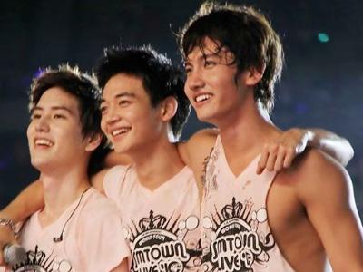 Changmin TVXQ Rayakan Ultah dengan Geng 'Kyuline'